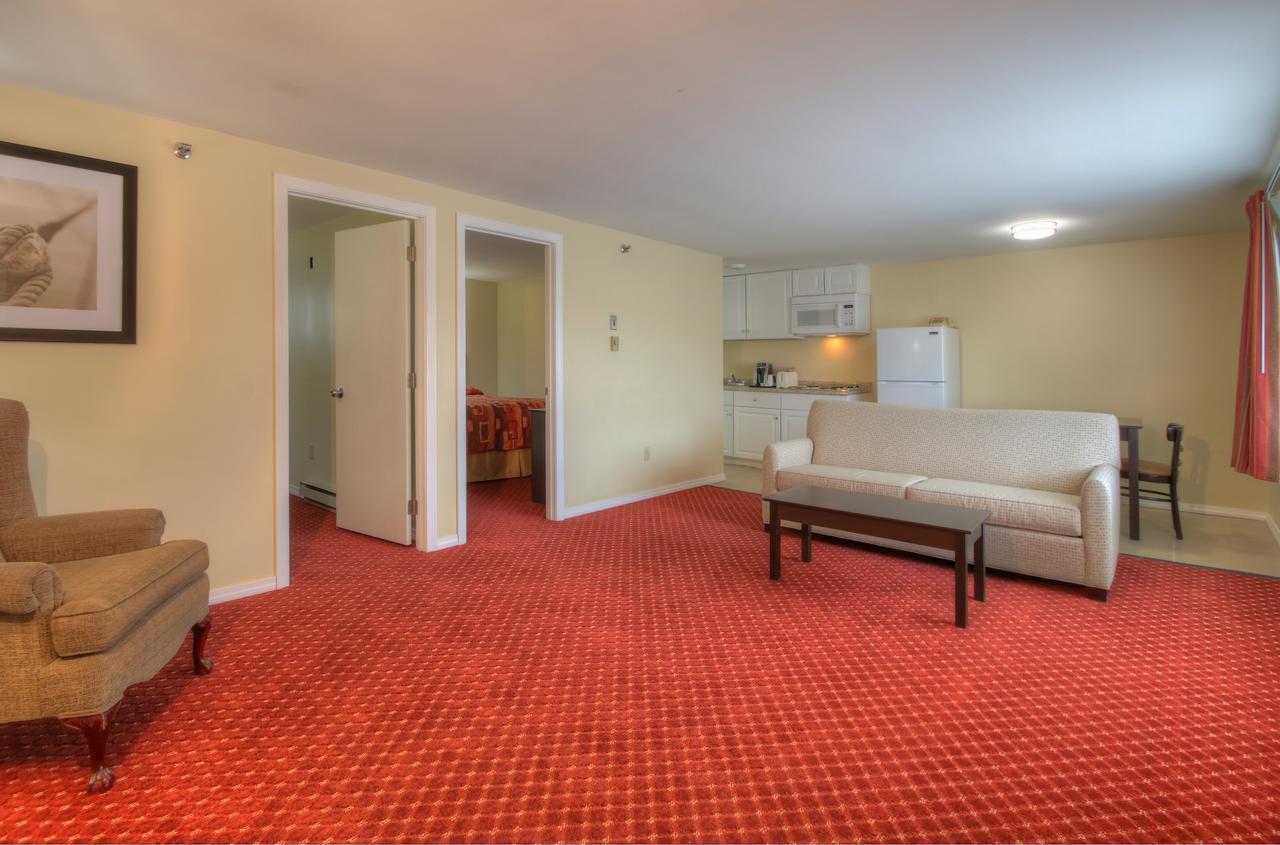Tides Motel