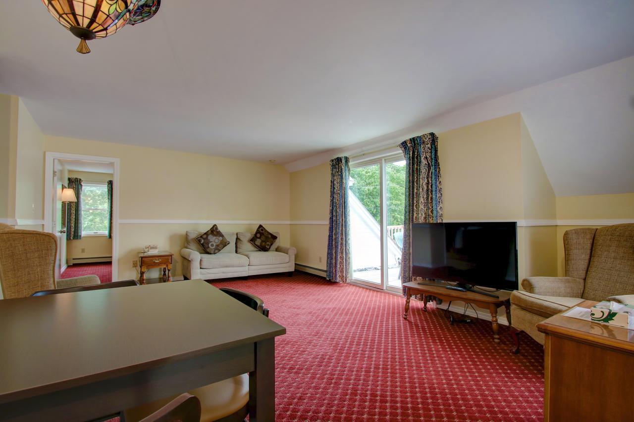 Tides Motel 2*