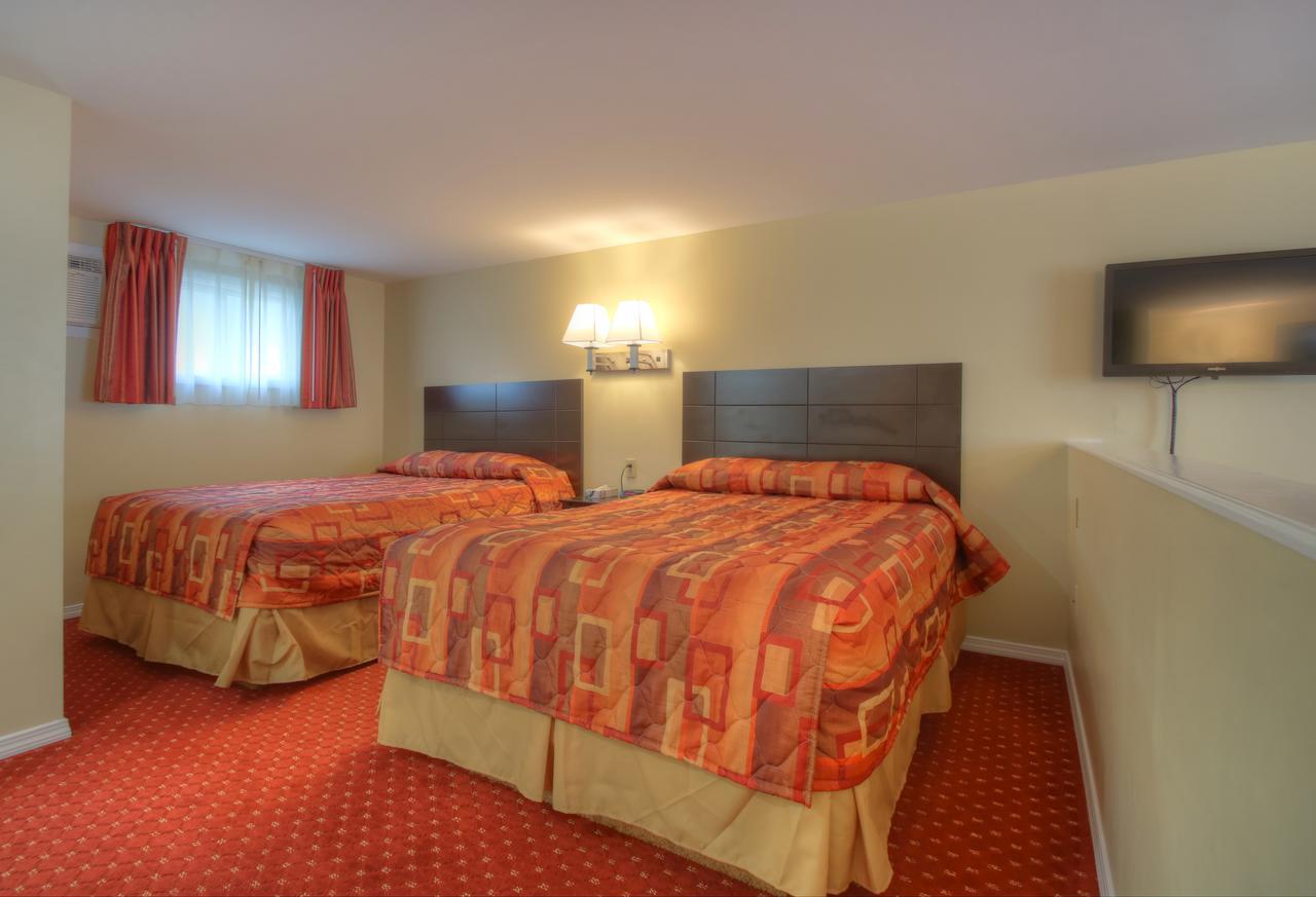 Tides Motel 2*